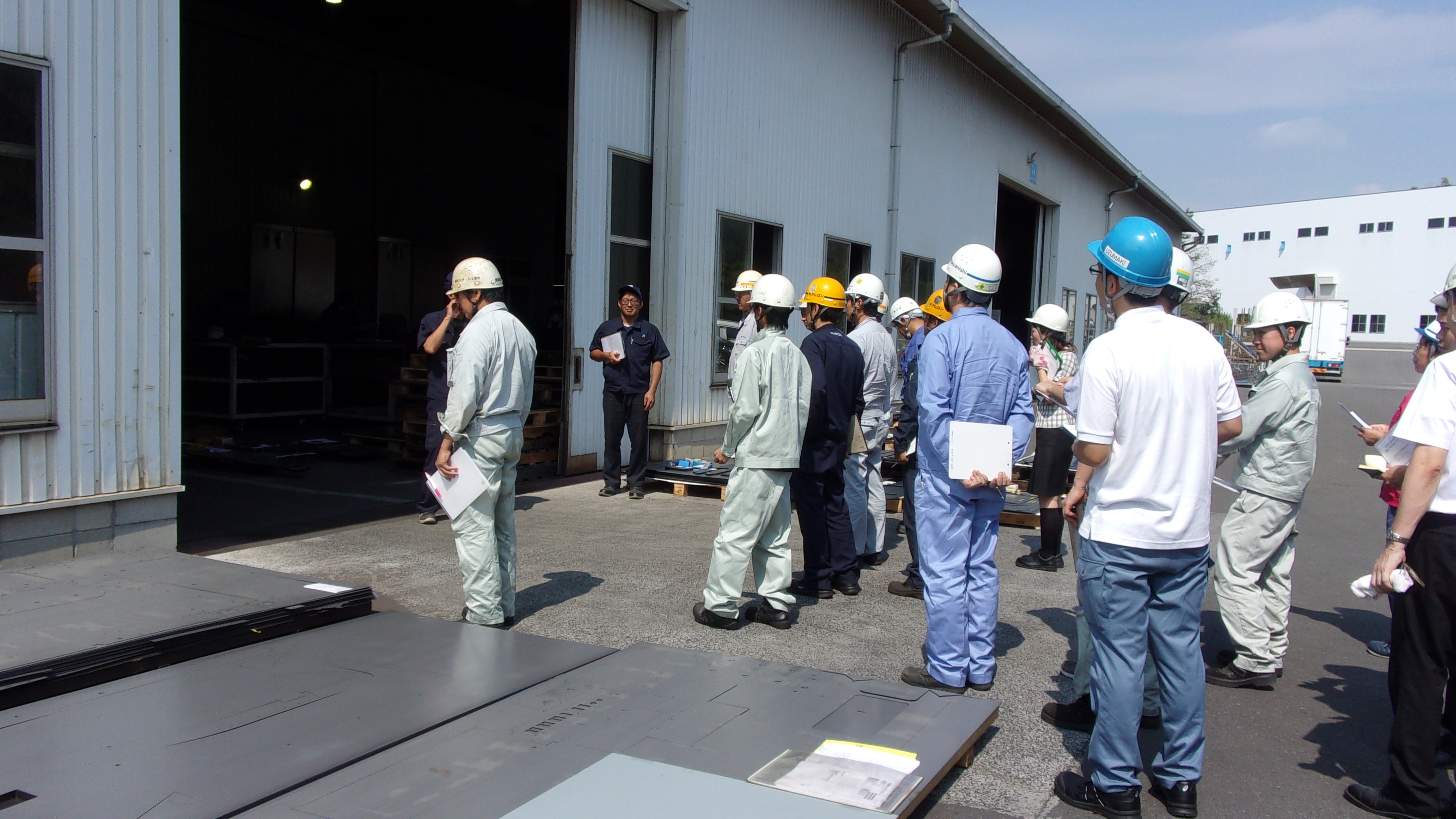 協栄会メンバーの工場見学会